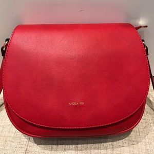 Angela Roi Morning Crossbody bag in Scarlett